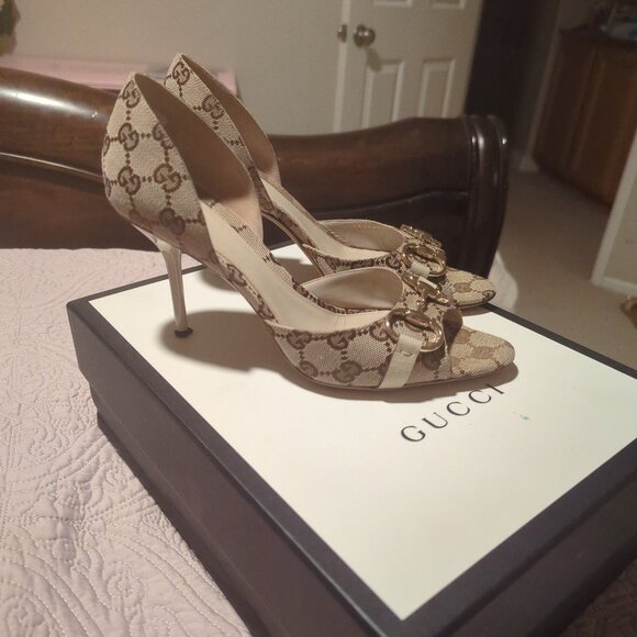 Gucci Beige and Brown Heels - Picture 1 of 5